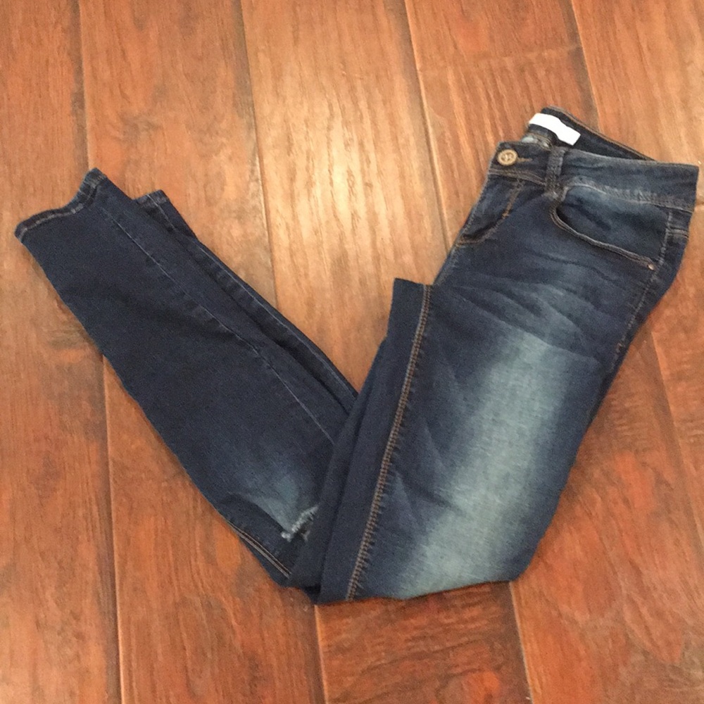 YMI Destructed Skinny Jeans and like brand new